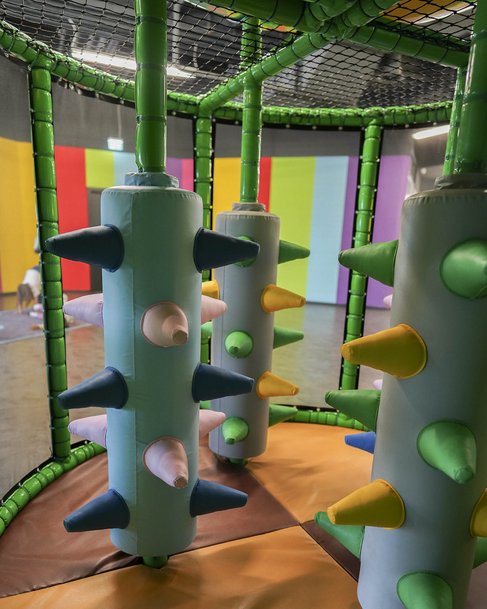 die bunter Einrichtung von Smiley's Play Garden