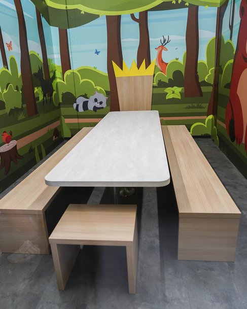 die bunter Einrichtung von Smiley's Play Garden