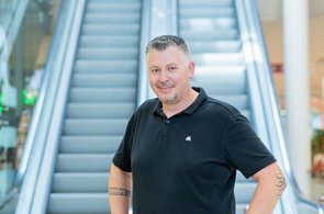 Hans-Peter Skukalek im Center 
