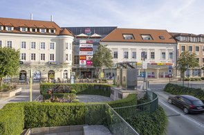 Rosenarcade von außen